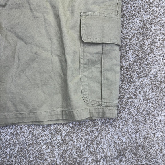 NEW Columbia Elkhorn II Khaki Utility Cargo Shorts Mens size 38 Beige Flat Front - Picture 4 of 15